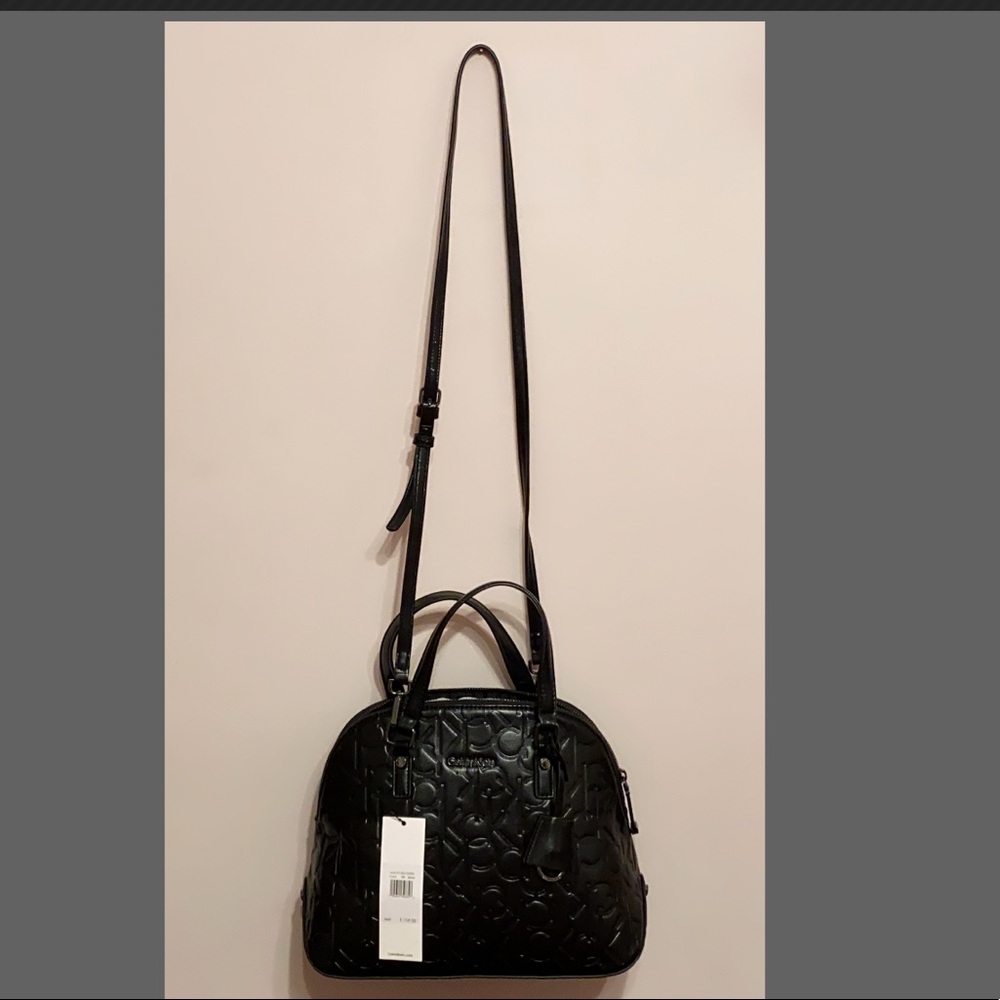 CALVIN KLEIN/ Women’s Bag/ PurseColor: BLACK